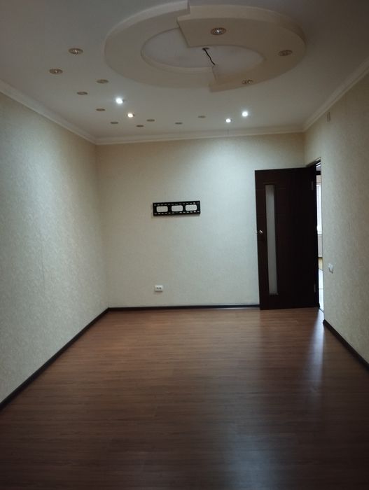 .3 хонали квартира сотилади