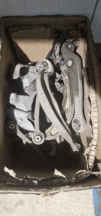 Brațe Articulatie/Suspensie Audi A4/A5 2.0 3.0 TDI/2.0 TFSI 2008-2013