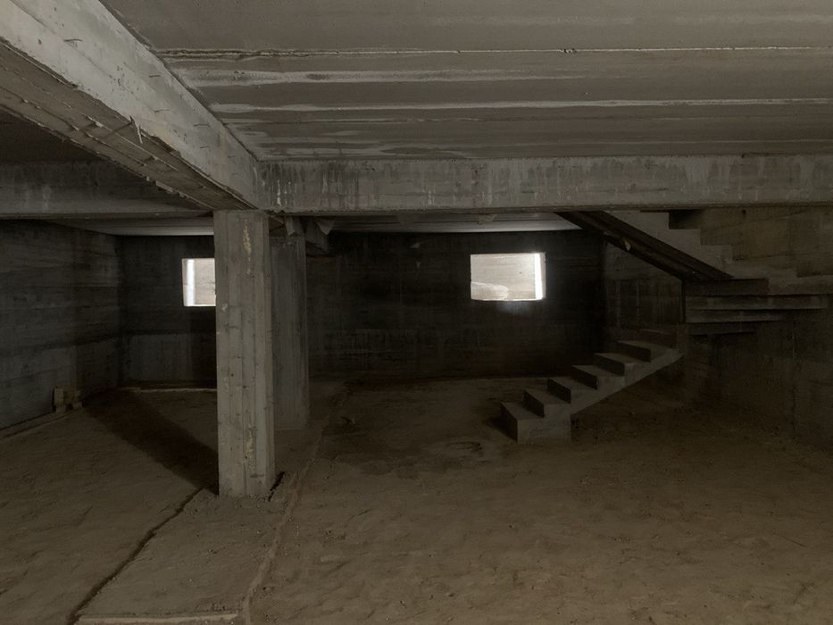 Срочно мехнатда участка сотилади ЖУДА ЗУР ЛОКАЦИЯ- 2 ярим сотик