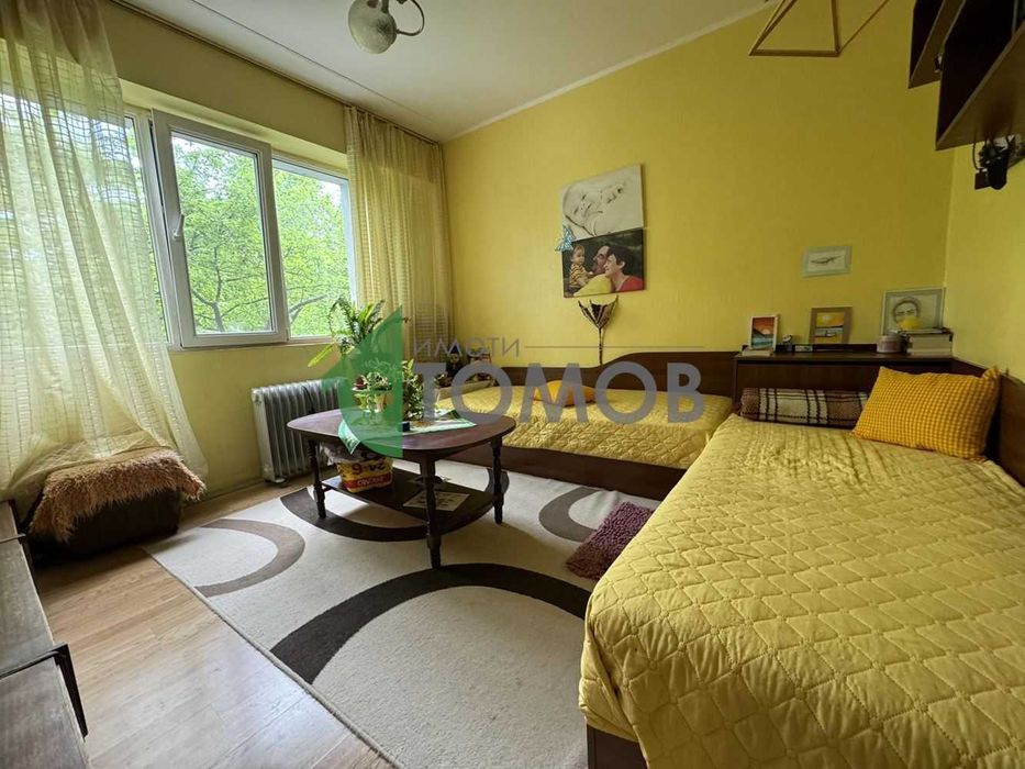 Продава се Тристаен апартамент в Шумен, Добруджански - 76 кв.м за 1974 €/кв.м - Снимка #7