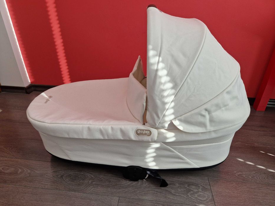 CYBEX Кош за новородено COT S LUX Seashell Beige Light