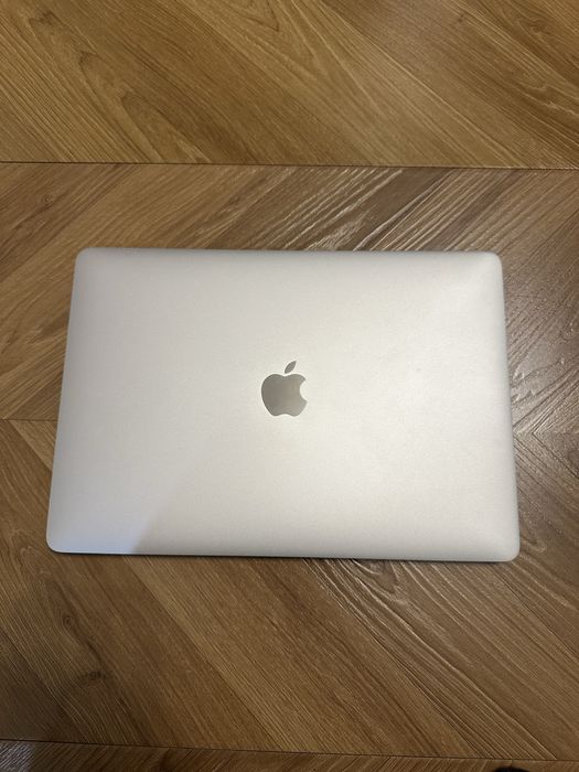 MacBook Pro 2019 13