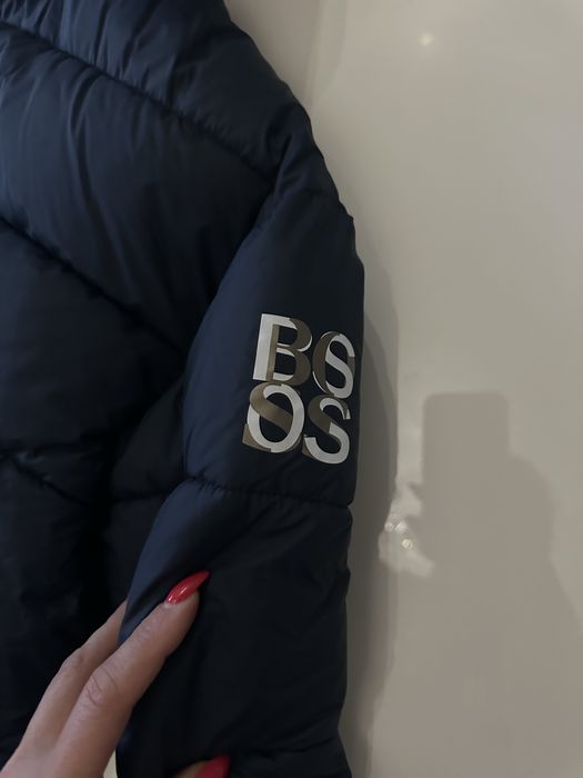 Яке Hugo Boss размер S -14 години