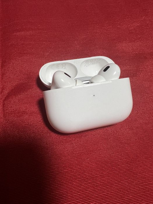 Casti AirPods Pro