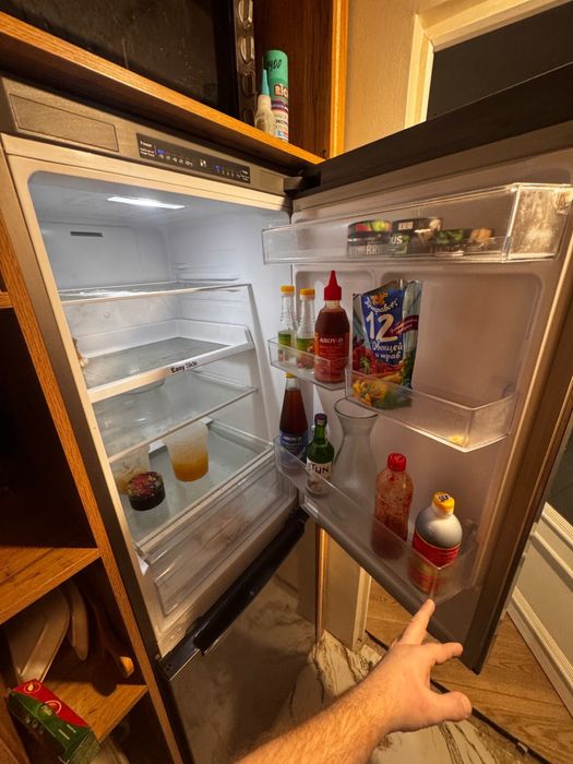 Продам холодильник