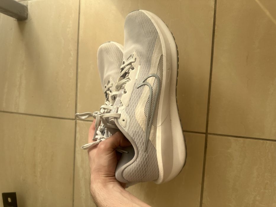 Nike downshifter 13 мужские 10,5 us