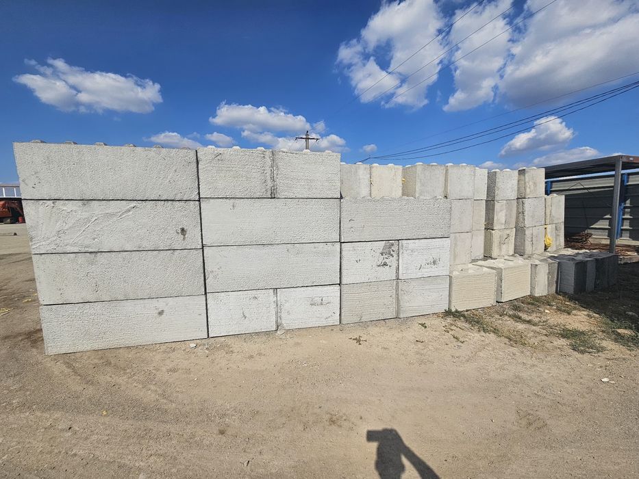 Vand blocuri beton tip lego