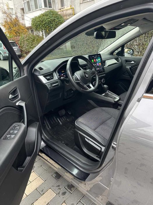 Vând Renault Captur 2024 Full Hybrid – unic prorietar /România