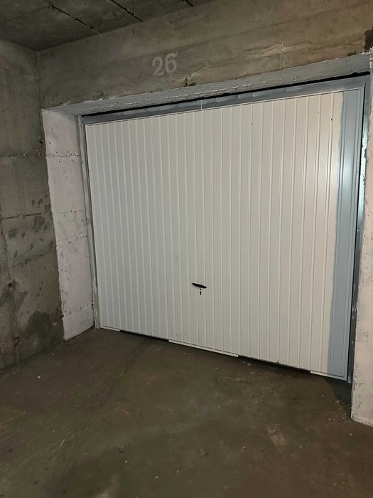 Дава се под наем Гараж / Паркомясто в София, Гео Милев - 17 кв.м за 150 € - Снимка #1