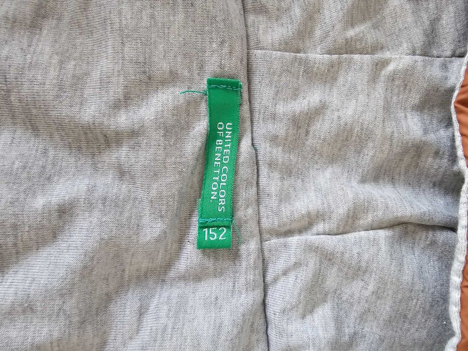 Продам новую детскую куртку