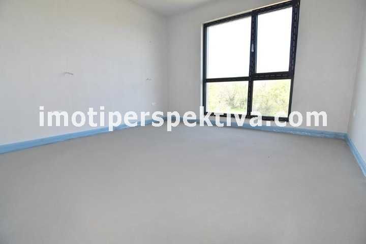 реф.19385 Чисто нова къща с две паркоместа-Коматевско шосе!