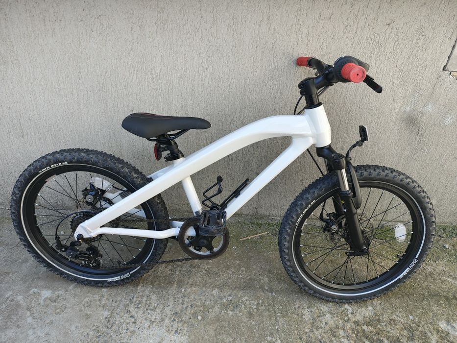 Bicicleta copii BMW JUNIOR 20 Zoll, frane disc alb perlat 6-9 ani