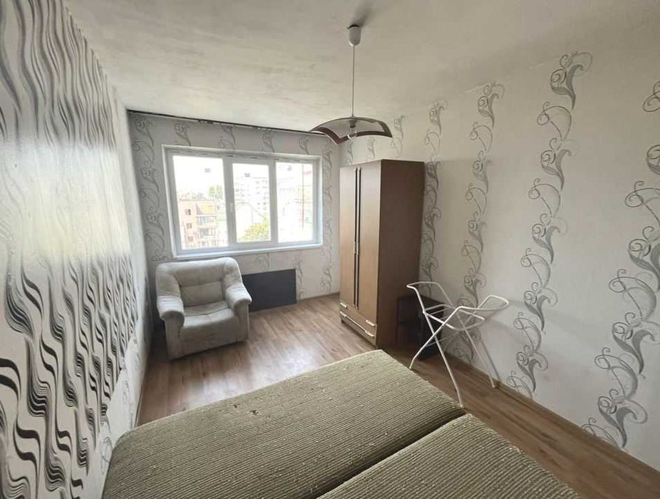 Продава се Двустаен апартамент в Варна, Център - 60 кв.м за 2250 €/кв.м - Снимка #4