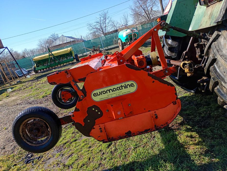 Tocător resturi vegetale profesional