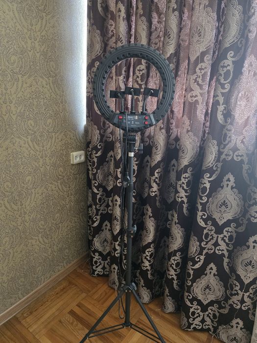 Кольцевая селфи лампа