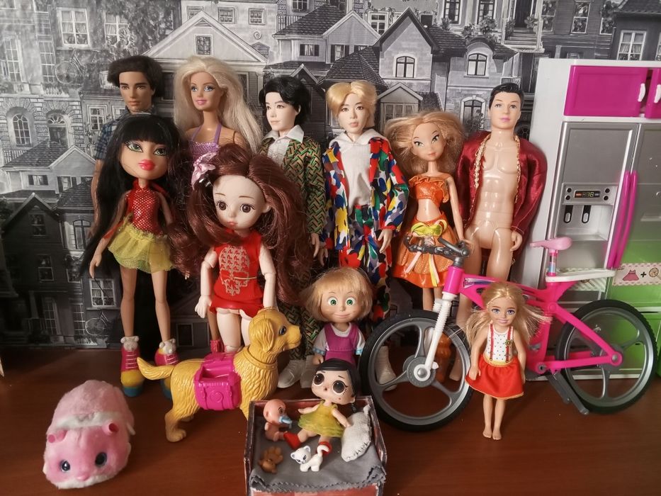 Продам кукл и фигурки