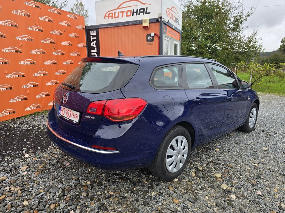 Opel Astra J Break Finantare Rate-Cred