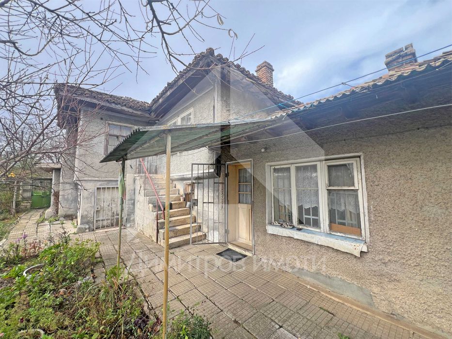 Продава се Къща в с. Мировци, Област Шумен - 100 кв.м за 87 €/кв.м - Снимка #8