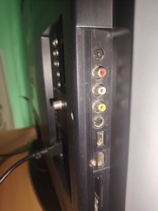 телевизор филипс 32"
