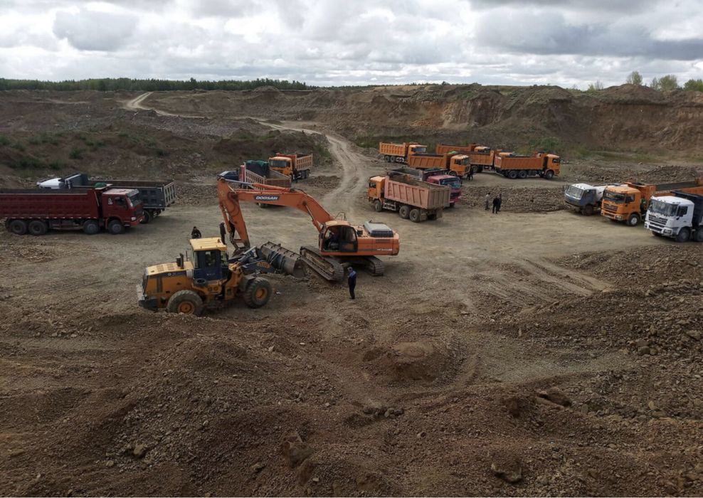 Рыжий грунт доставка.