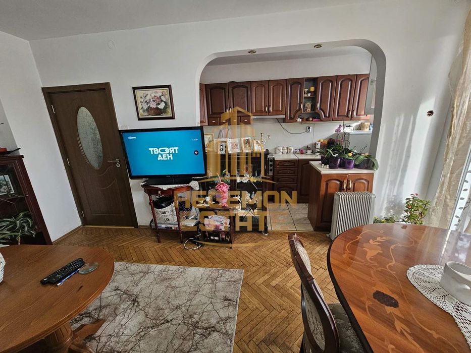 Продава се Двустаен апартамент в Варна, Централна поща - 48 кв.м за 3390 €/кв.м - Снимка #1