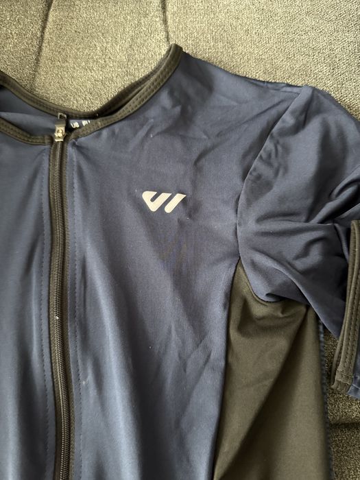 Costum pentru bicicletă sau triatlon cu fermoar in fata - M - nou