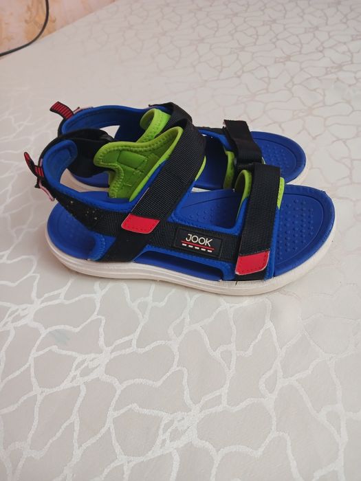 Обувь, всё отдам за 5000тг.