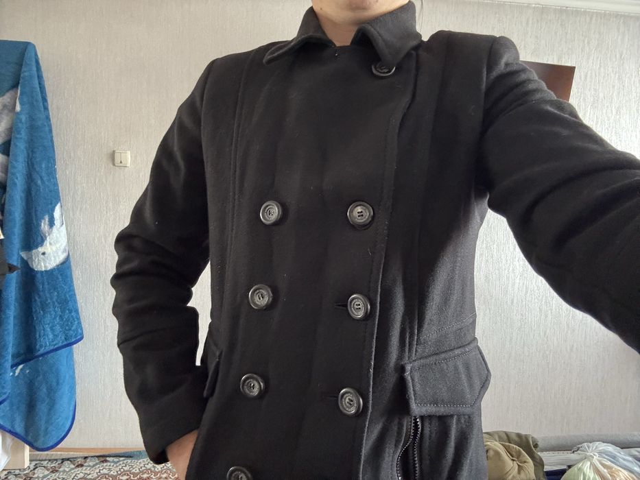 Продам муское пальто.