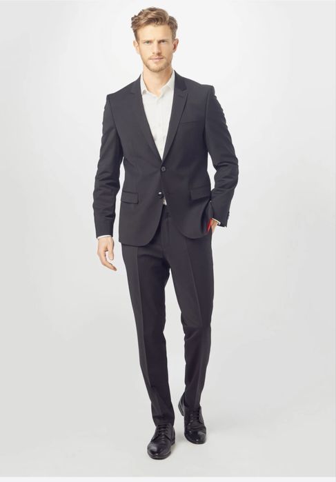 Costum Hugo Boss