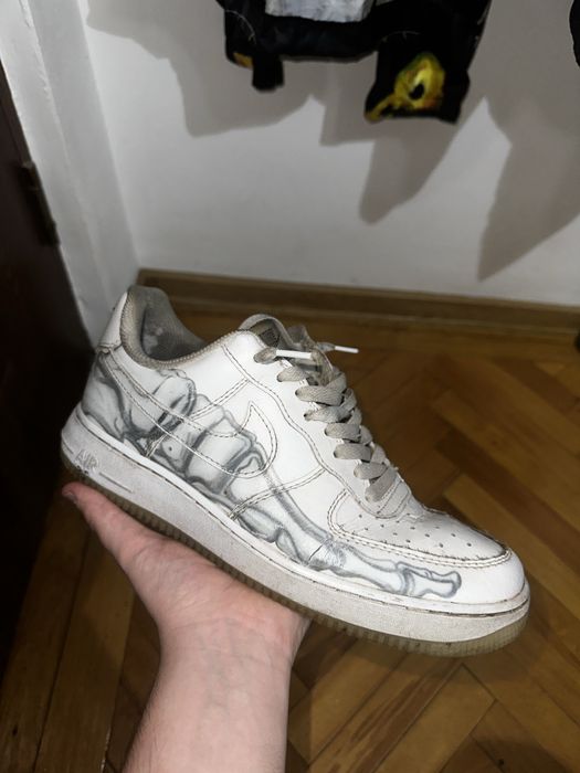 Air force 1 low skeleton