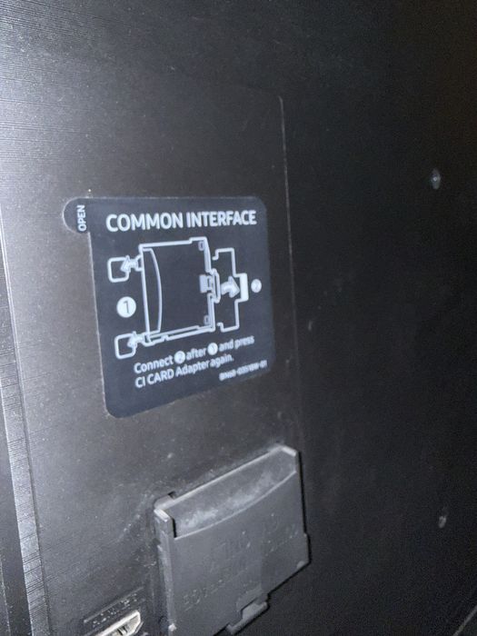 Продам телевизор Samsung Crystal UHD» + модель UE55BU8000U