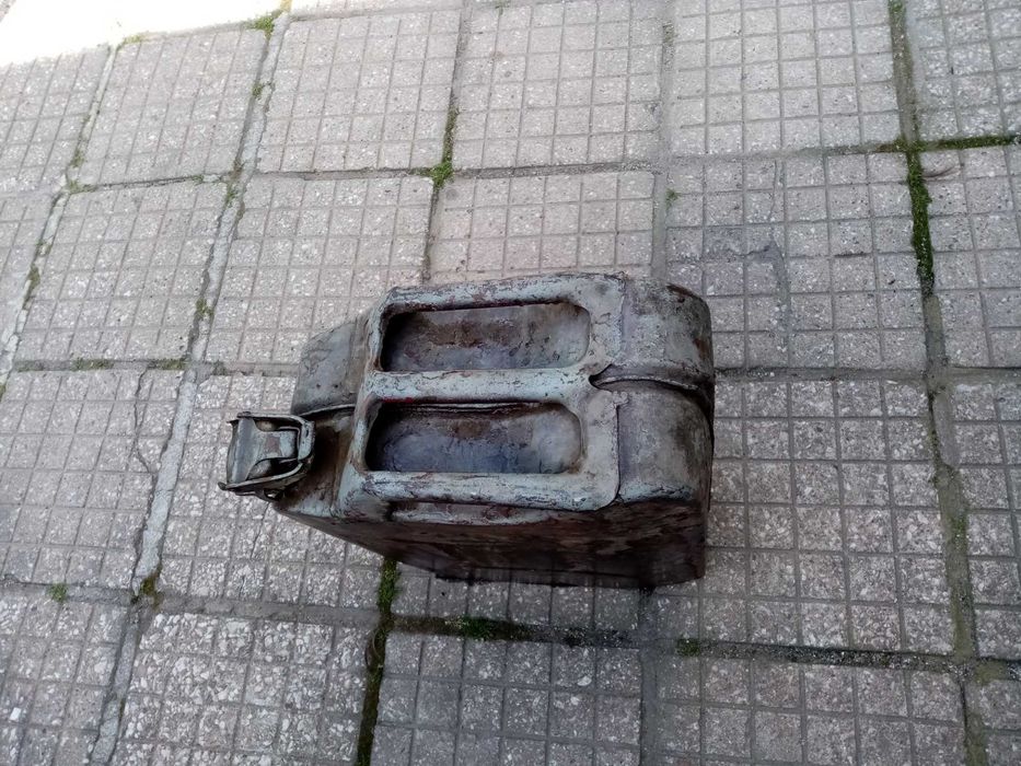 Железна туба 20л.