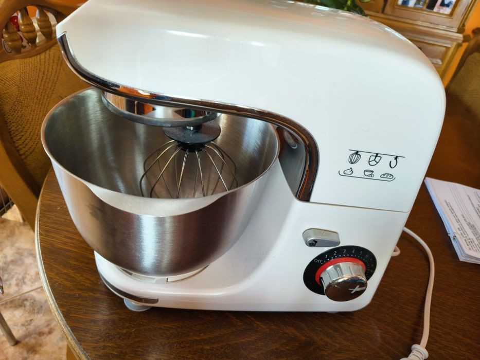 Mixer planetar robot de bucătărie HEINNER 800w