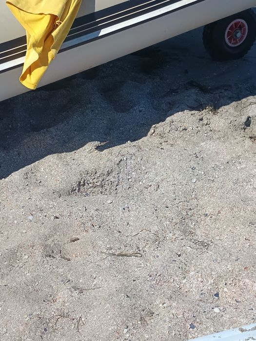 Лодка надуваема твърдо дъно