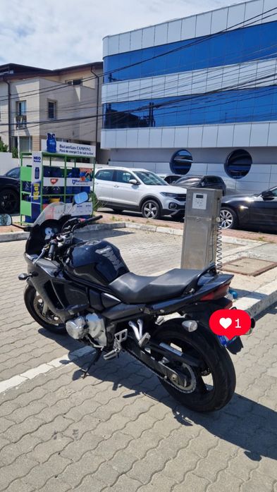 Motocicleta Suzuki GSX650F 2008
