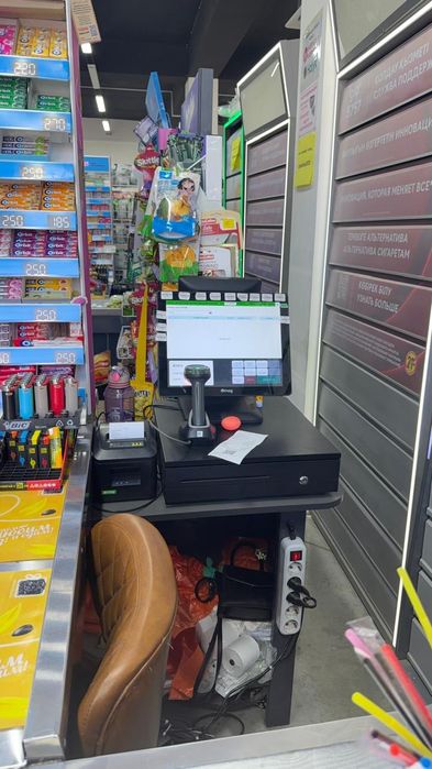 Продам кассовую зону