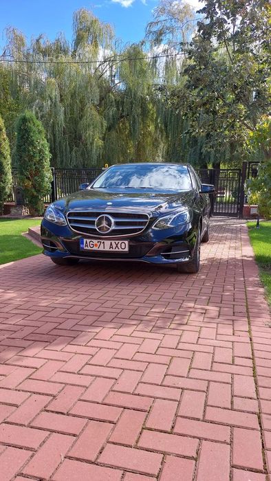 Mercedes-Benz E Proprietar, dotari multiple,  revizii efectuate doar in reteaua merced