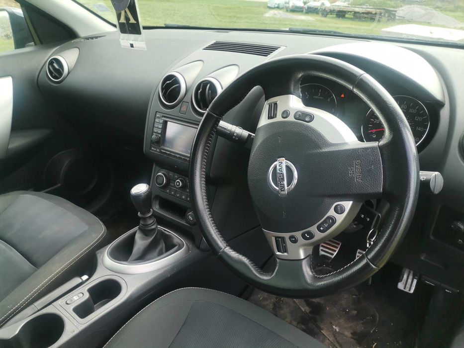 Nissan Qashqai 2.0 dci M9R на части.