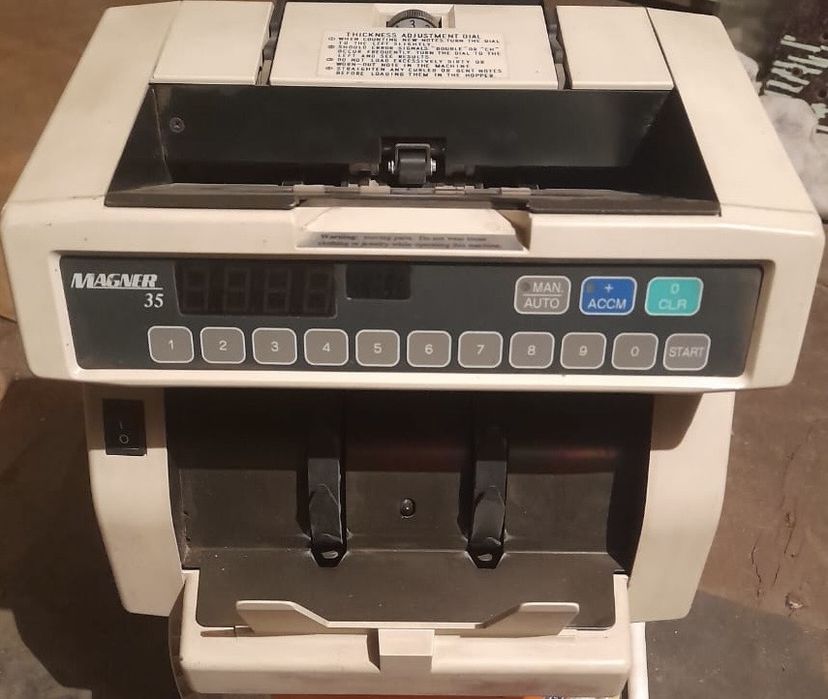 Машинка для счета денег Magner 35