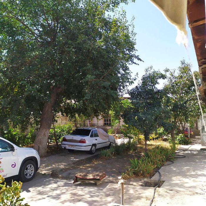 Продается дом в районе вокзала ориентир  Ж/Д техникум Школа 48.