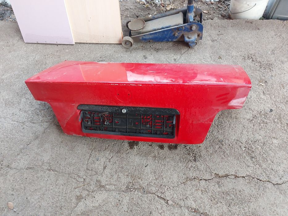 БМВ  бу крышка богажника