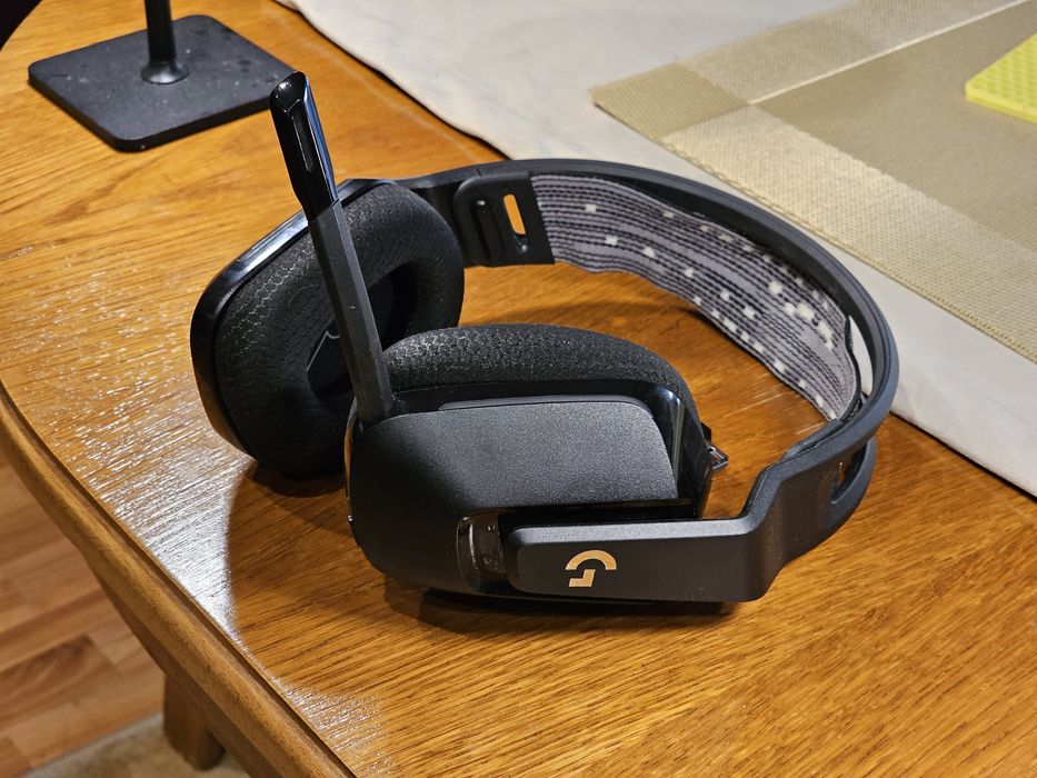 Casti gaming headset wireless Logitech G733 Lightspeed RGB