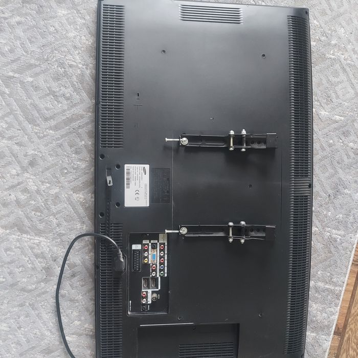 Телевизор самсунг