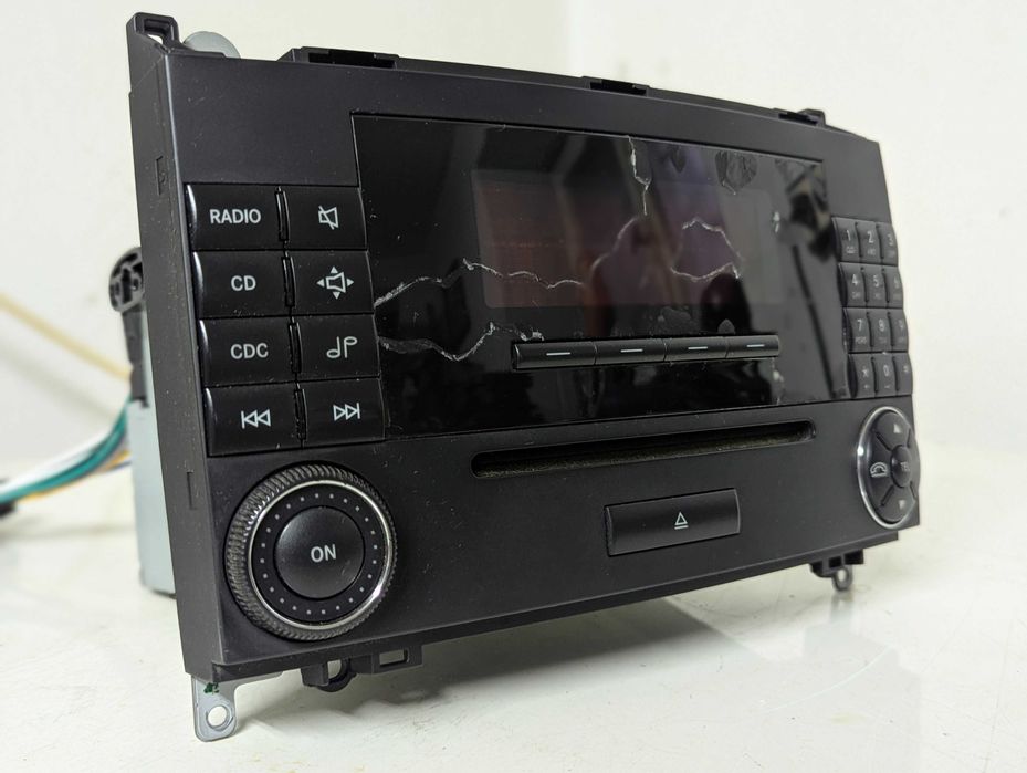 Mercedes Audio 20 CD MF2550 радио