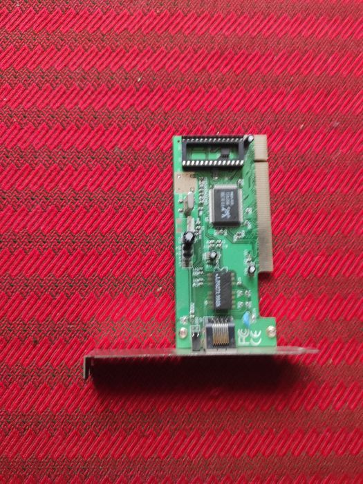 Placă de linie pentru calculator