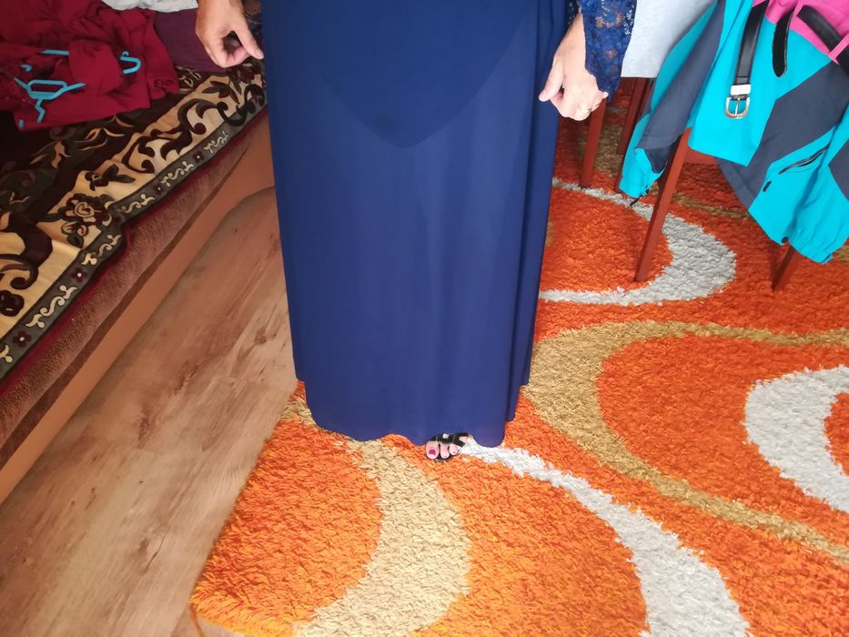 Vând rochie de gală