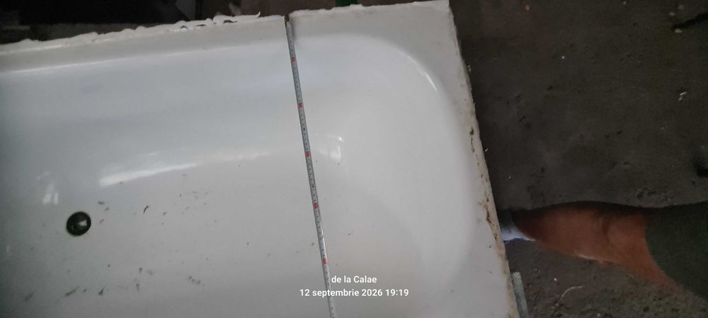Cadă de baie cu masca si baterie apa