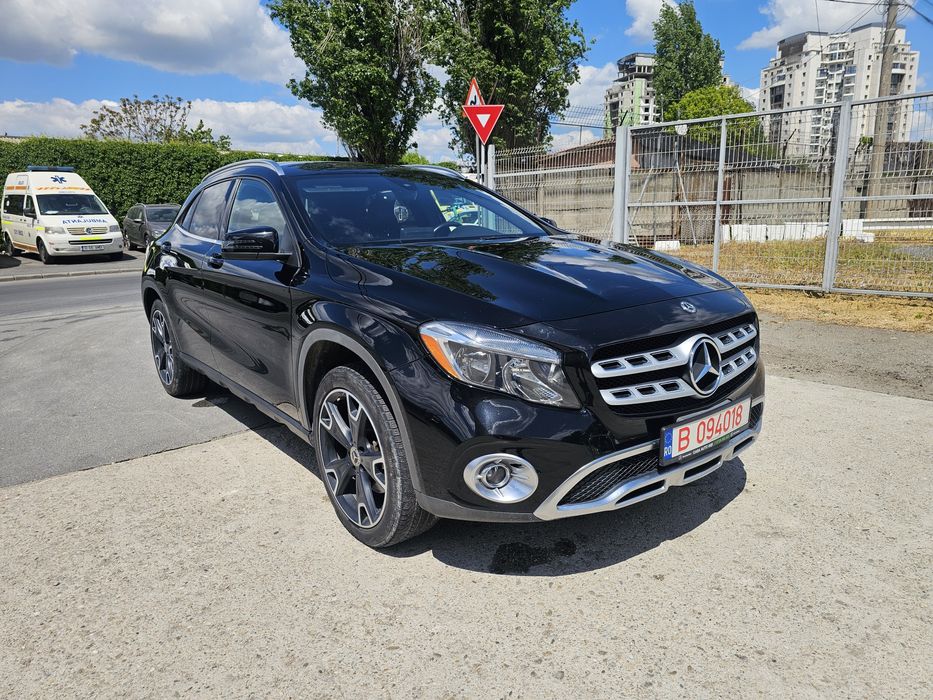 MERCEDES-BENZ GLA 2019 — imagine 3