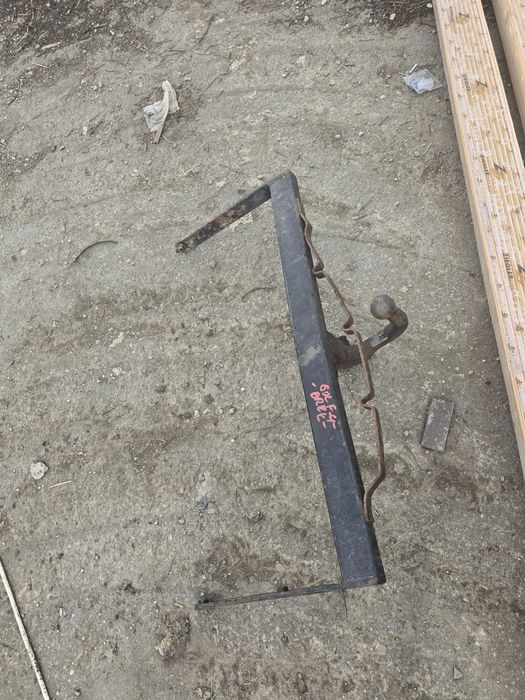 Cârlig remorcare Golf 4 original