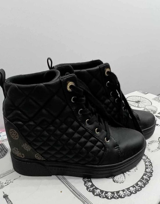 Adidași femei mărimea 38